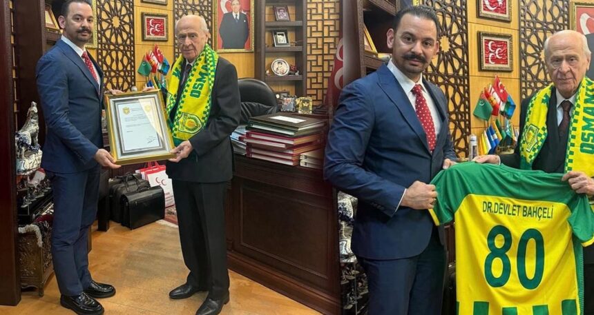 Devlet Bahçeli hangi kulübün ‘onursal başkanı’ oldu?