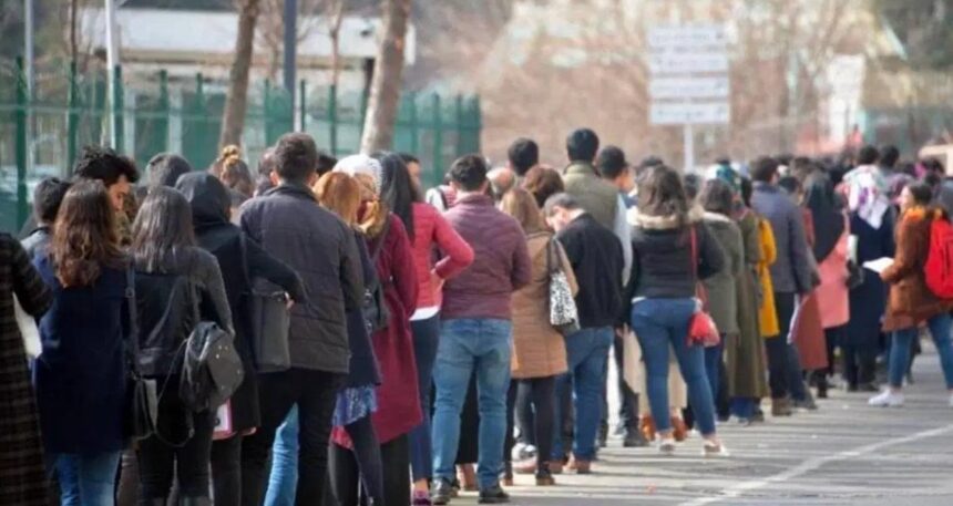 disk-ardan-issizlik-raporu-1-milyon-117-bin-kisilik-artis-EOQTlueQ.jpg DİSK-AR’dan işsizlik raporu! 1 milyon 117 bin kişilik artış