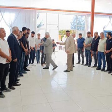 diyarbakirda-husumetli-aileler-baristirildi-MIkKqnM5.jpg Diyarbakır’da husumetli aileler barıştırıldı