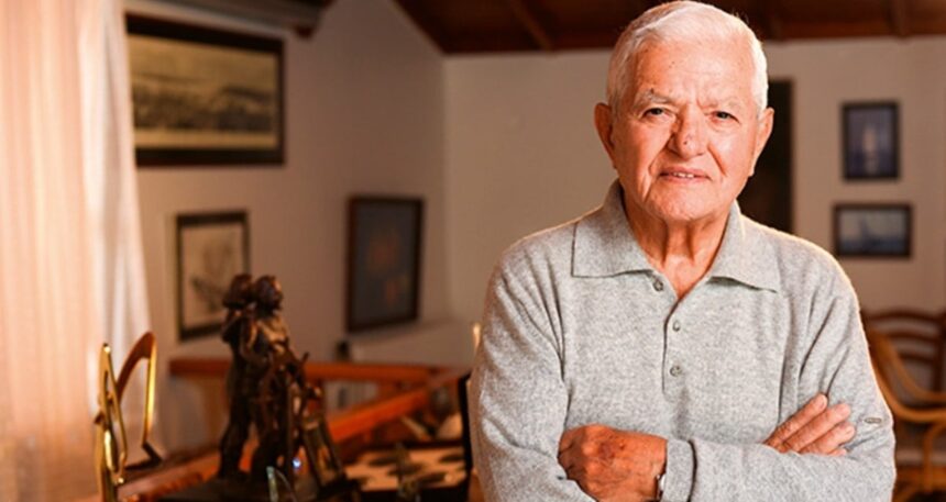 Duayen gazeteci Necati Zincirkıran hayatını kaybetti