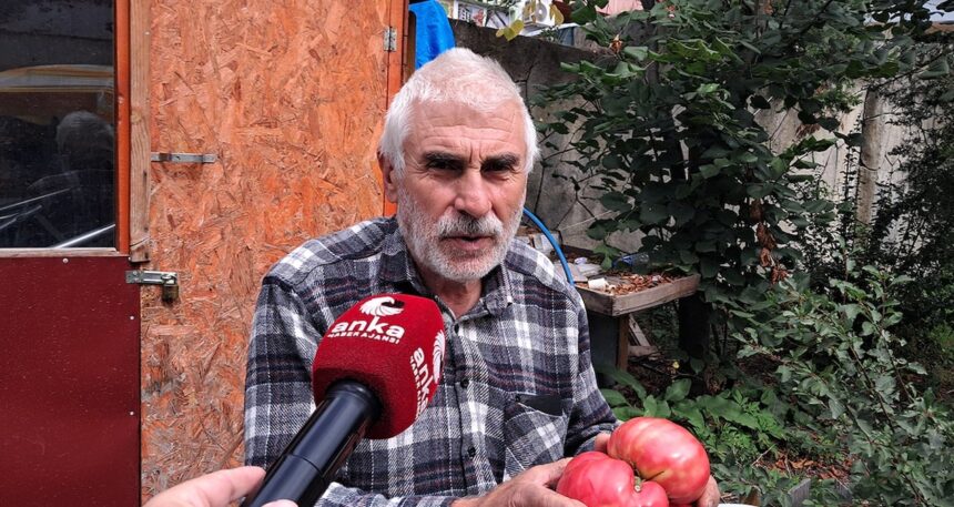 Emekli, ek gelir için tezgah açıyor