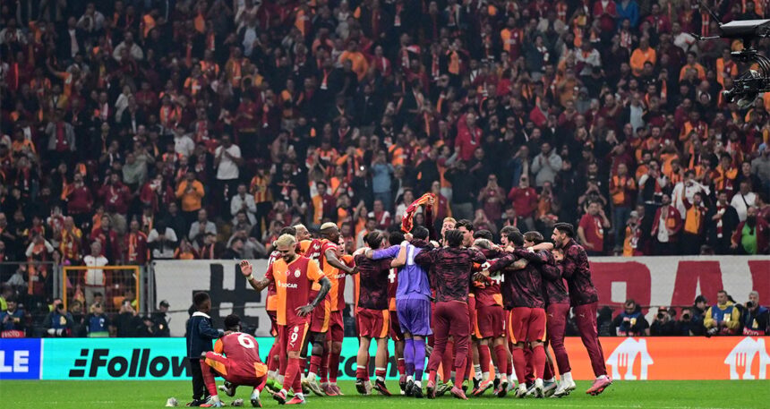 galatasaray-taraftarlari-liverpool-macinda-ingilizleri-sasirtti-en-gurultulu-atmosfer-HkIames4.jpg Galatasaray taraftarları Liverpool maçında İngilizleri şaşırttı: En gürültülü atmosfer