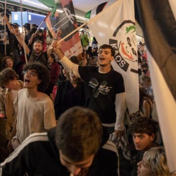 israilin-sumud-filosuna-mudahalesine-dunyadan-tepkiler-FzlOqzdG.jpg İsrail’in Sumud filosuna müdahalesine dünyadan tepkiler