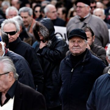 komsuda-13-saati-duyan-ayaklandi-hayat-felc-oldu-yP5yuptZ.jpg Komşuda ’13 saati’ duyan ayaklandı: Hayat felç oldu
