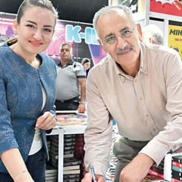 muhittin-boceksiz-ilk-kitap-fuari-8u3DwS7V.jpg Muhittin Böcek’siz ilk kitap fuarı