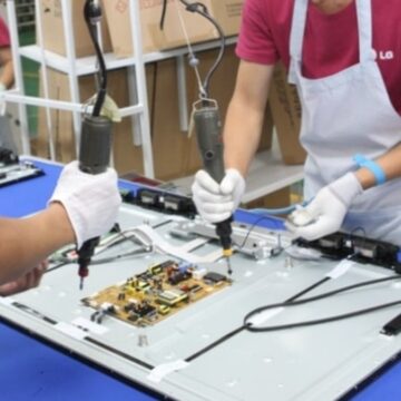 telefon-uretmeyi-biraktilar-rakip-sirket-sayesinde-para-bastilar-sDjq44rn.jpg Telefon üretmeyi bıraktılar, rakip şirket sayesinde para bastılar