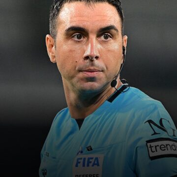 tffden-hakem-arda-kardeslere-ceza-YwrUsMgK.jpg TFF’den hakem Arda Kardeşler’e ceza!