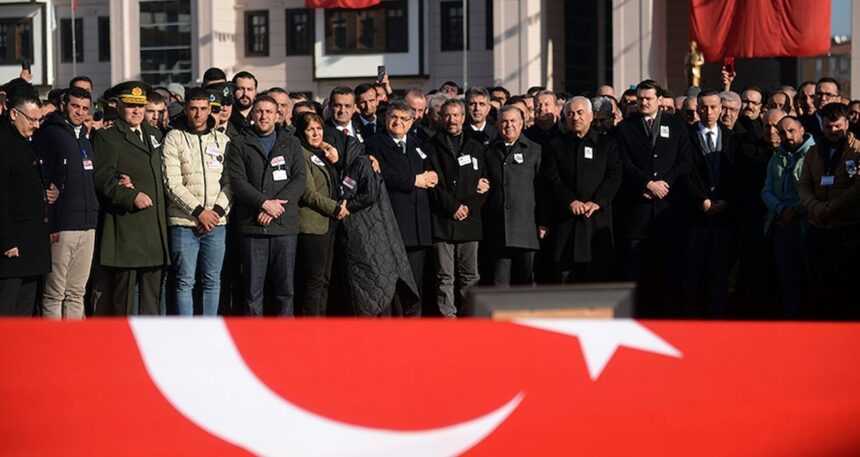 Trabzon’da yamaçtan düşerek ölen polis memuru son yolculuğuna uğurlandı