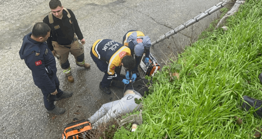 2 metre yükseklikten dere yatağına düşüp öldü