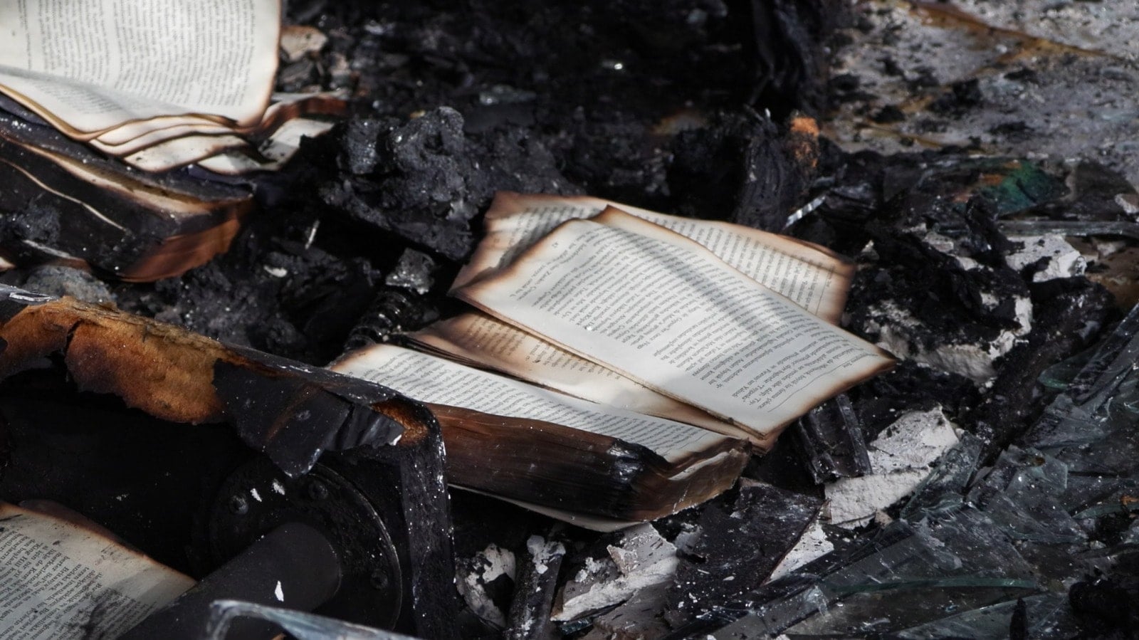 Ankara’da şüpheli yangın! Evini ateşe verdiği öne sürülen kadın gözaltına alındı 1 Ankara’da şüpheli yangın! Evini ateşe verdiği öne sürülen kadın gözaltına alındı