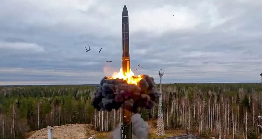 Avrupa alarma geçti! Rusların yeni hipersonik füzesini hava savunmaları bile durduramıyor