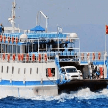 Bodrum’da feribot seferlerini iptal edildi