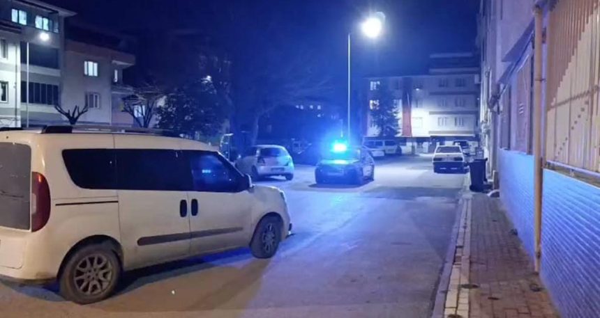 bosanma-surecindeki-ailede-silahlar-konustu-pYjdCgl6.jpg Boşanma sürecindeki ailede silahlar konuştu