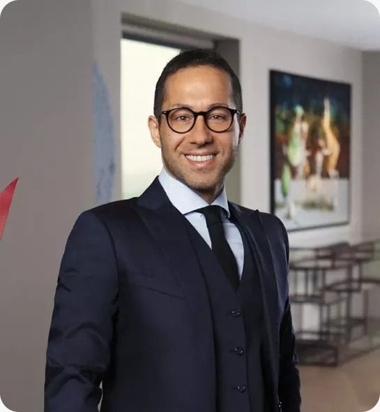 Bu partidekilerin hepsi firari!