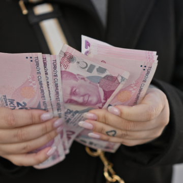 en-dusuk-emekli-maasina-asgari-ucret-zammi-geliyor-zZNLk6mN.jpg En düşük emekli maaşına asgari ücret zammı geliyor