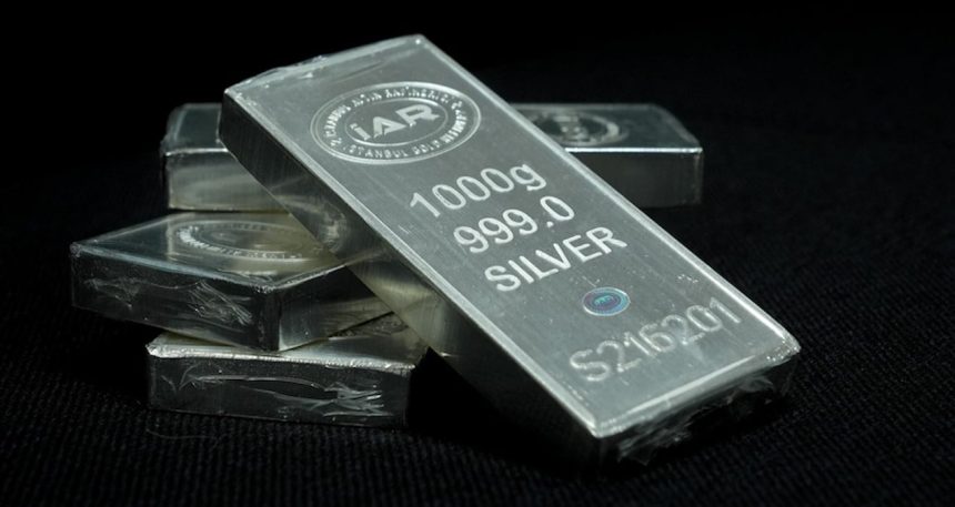 gumus-ithalati-uctu-2025te-iki-kat-artis-t1xfSMdt.jpg Gümüş ithalatı uçtu: 2025’te iki kat artış