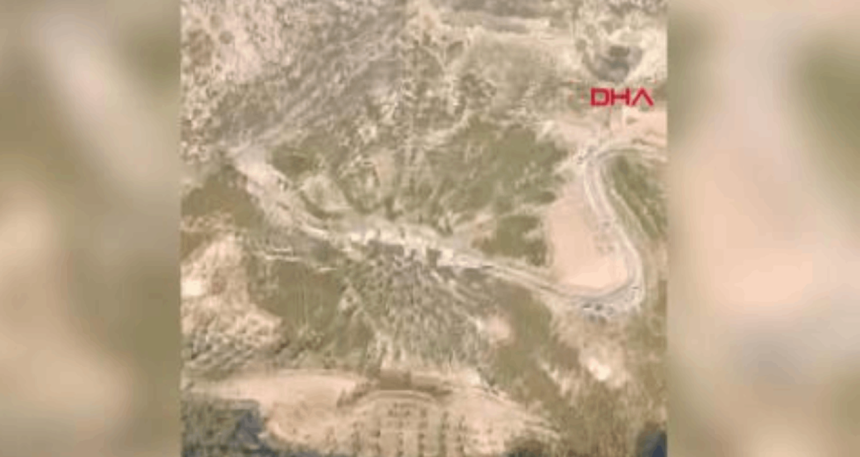 hatayda-ogrenci-servis-minibusu-sarampole-yuvarlandi-6-yarali-SnpB4GOn.jpg Hatay’da öğrenci servis minibüsü şarampole yuvarlandı: 6 yaralı