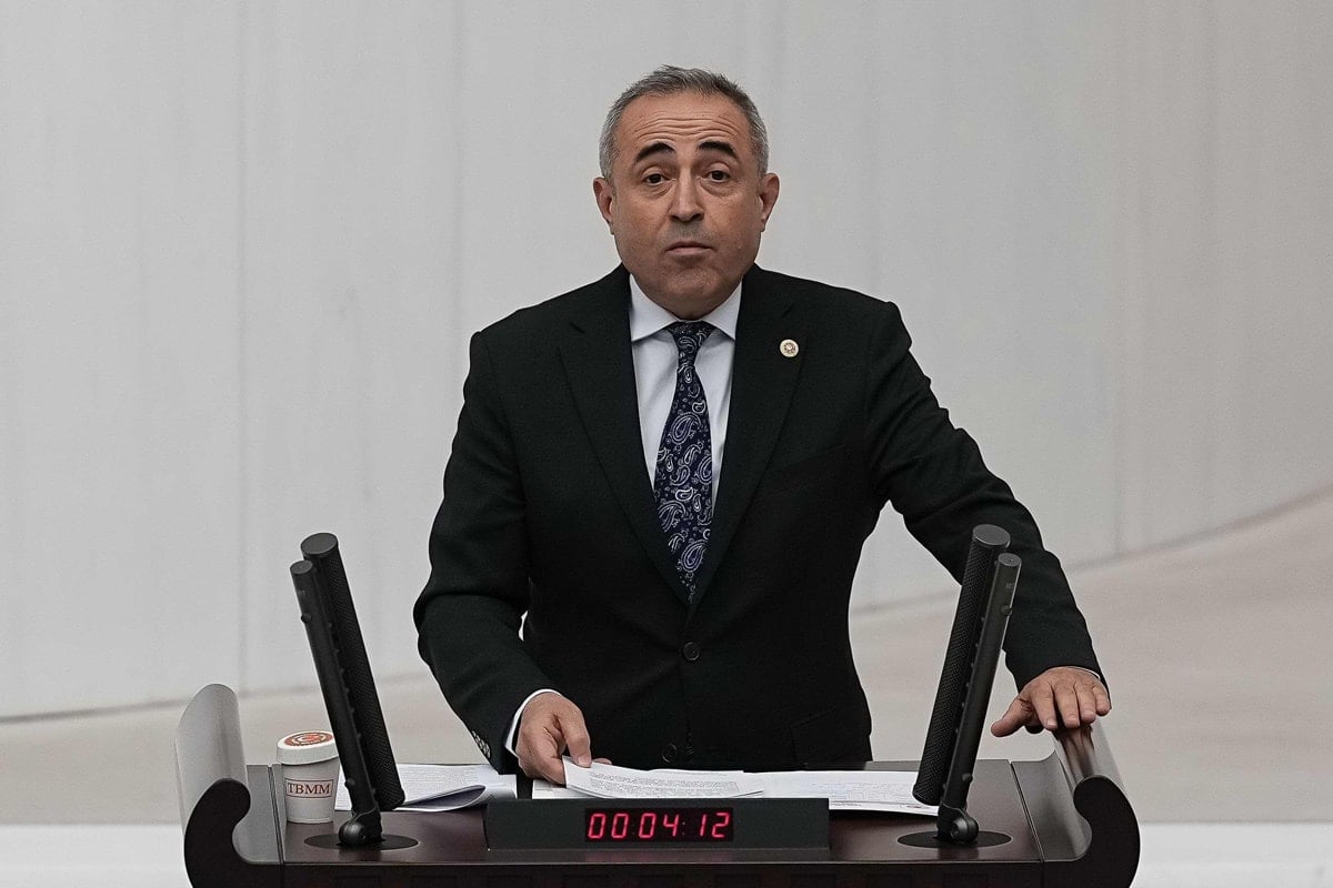 İktidarın gündemi milletvekili transferi 1 İktidarın gündemi milletvekili transferi