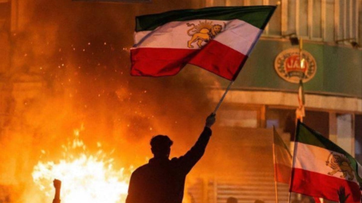 İran'daki protestolardan sonra 'füze şehirleri' en yüksek alarma geçti