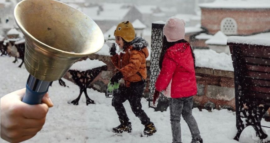 Kar etkisini artırdı, ilk tatil haberi geldi