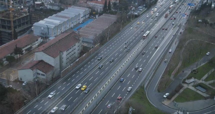 Okul tatili İstanbul trafiğine de yaradı