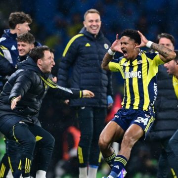 Oosterwolde derbiye devam edemedi!