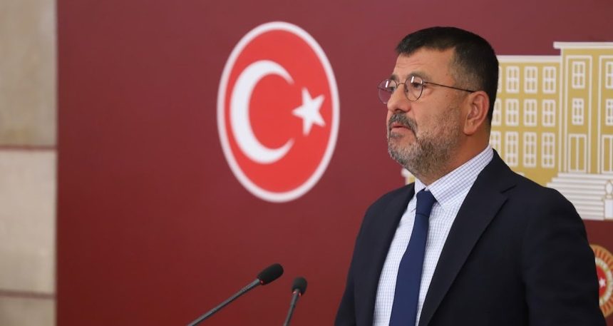 Veli Ağbaba: Emekli kardeşlerimiz, sizi düşünmeyenleri siz de seçim sandığında düşünmeyin